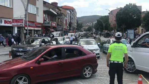 BAYBURT'TA GURBETÇİ YOĞUNLUĞU; NÜFUS İKİYE KATLANDI