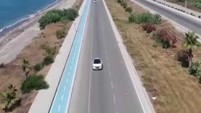 Son dakika gündem: Jandarmadan sürücülere ve yolculara bayram şekeri
