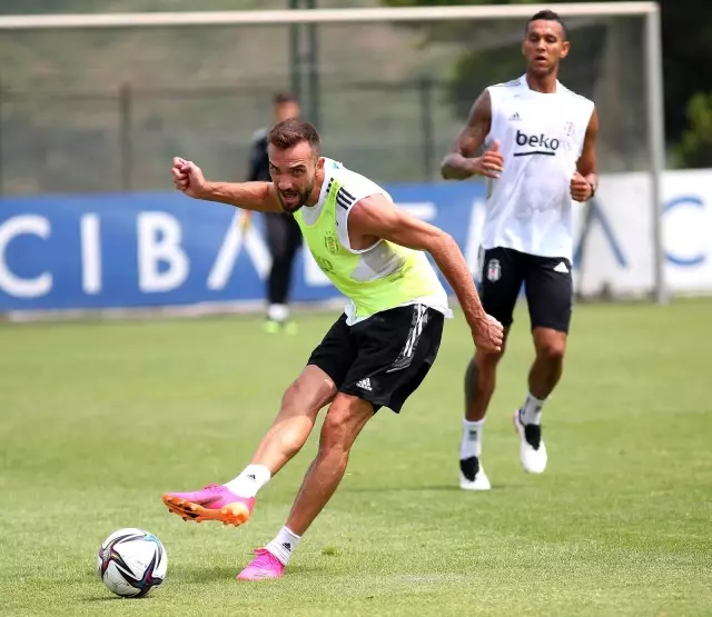 Beşiktaş, yeni sezon hazırlıklarını sürdürdü