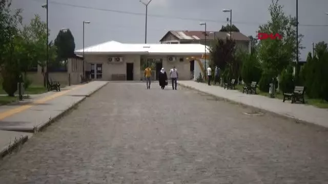 BİR ANNE DAHA EVLADINA KAVUŞTU -1 BİR ANNE DAHA EVLADINA KAVUŞTU -1