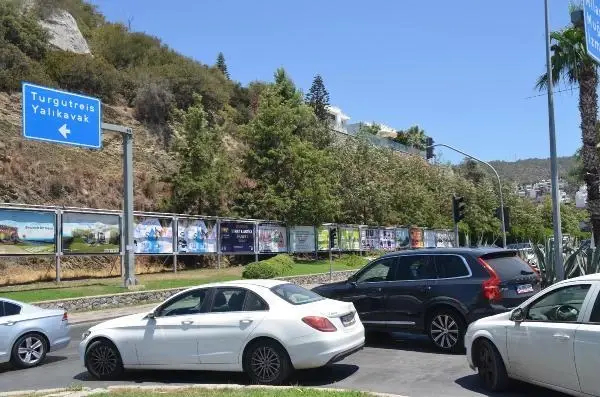 Bodrum'a 1 haftada 140 bin araç girişi