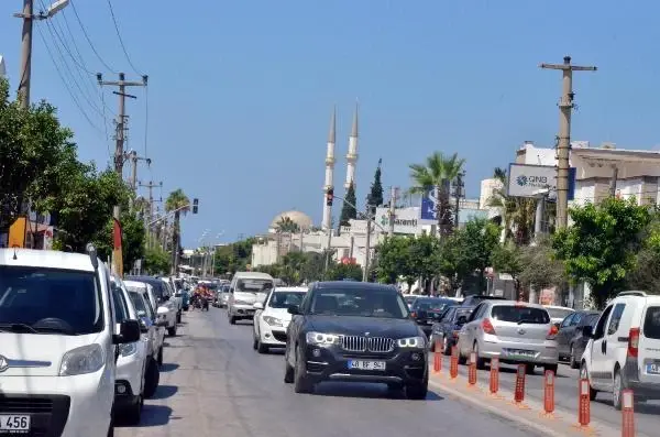 Bodrum'a 1 haftada 140 bin araç girişi