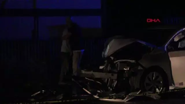 Son dakika haberi! BOLU-OTOMOBİL, İŞ MAKİNESİNE ÇARPTI: 1 ÖLÜ, 1 YARALI