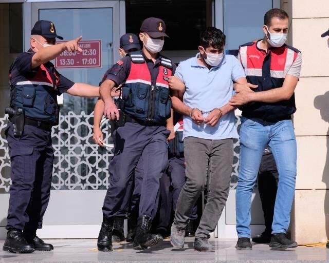 Büyükşen çifti cinayetinde azmettiren Esra, hamileyim yalanıyla adres öğrenmiş Büyükşen çifti cinayetinde azmettiren Esra, hamileyim yalanıyla adres öğrenmiş