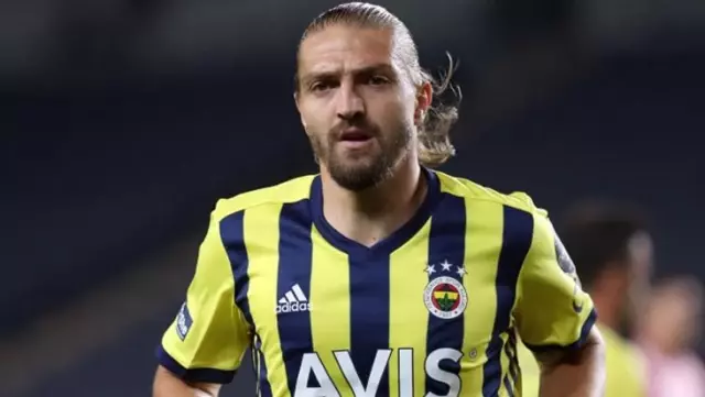 Caner Erkin merakla beklenen sünnet düğünü videosunu paylaştı! Fenerbahçe taraftarı mest oldu Caner Erkin merakla beklenen sünnet düğünü videosunu paylaştı! Fenerbahçe taraftarı mest oldu