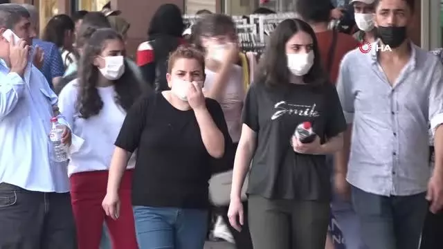 Çarşı ve pazarlarda bayram yoğunluğu Çarşı ve pazarlarda bayram yoğunluğu
