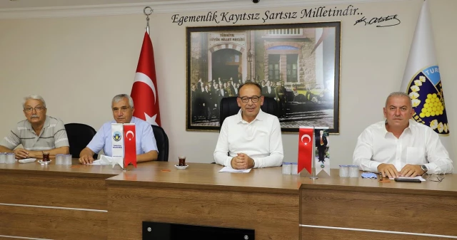 CHP'li Turgutlu belediye başkanından Tunç Soyer'in 'Gediz'e zehir akıyor' iddiasına tepki: Kendi çöplüğünü temizlesin