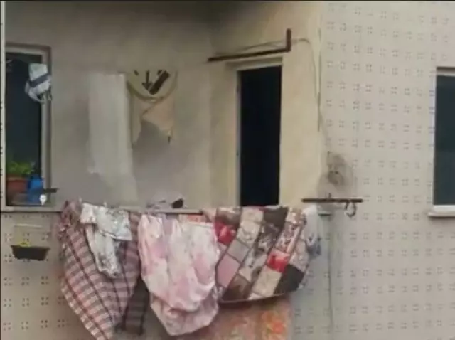 'Çocuğunu asarak dövdü' iddiası polisleri harekete geçirdi 'Çocuğunu asarak dövdü' iddiası polisleri harekete geçirdi