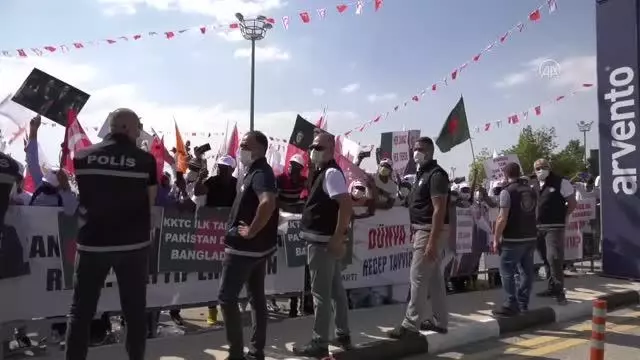 Son dakika haberleri... Cumhurbaşkanı Erdoğan'a KKTC'de sevgi gösterileri