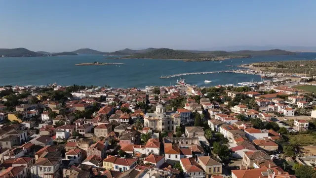 BALIKESİR - Cunda Adası bayramı tam dolulukla karşılıyor