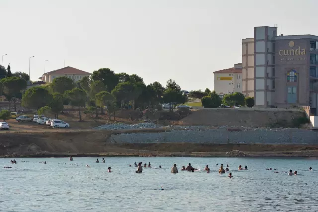 BALIKESİR - Cunda Adası bayramı tam dolulukla karşılıyor