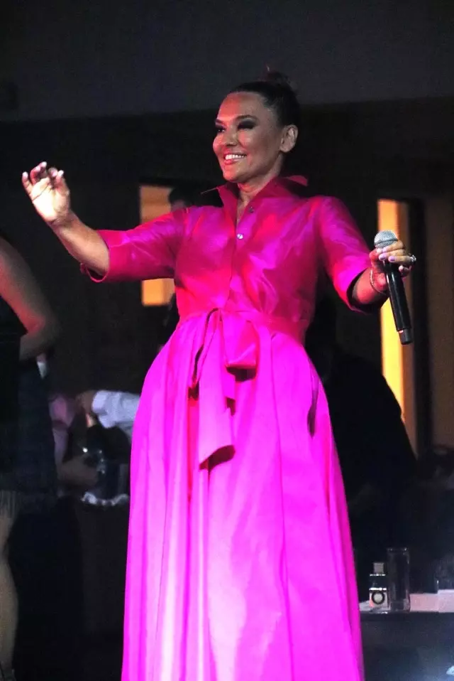 Demet Akalın: 'Seda Sayan'a kırgınım ama benim, nikah şahidimdi, saygım var'