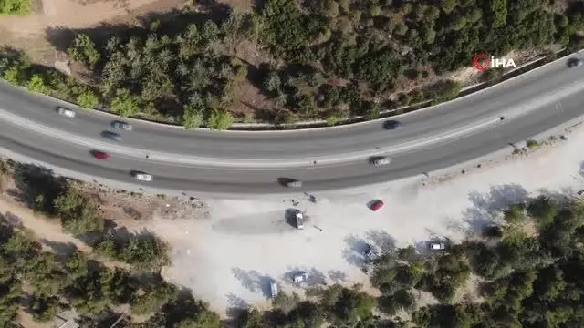 Denizli-Antalya yolunda bayram yoğunluğu