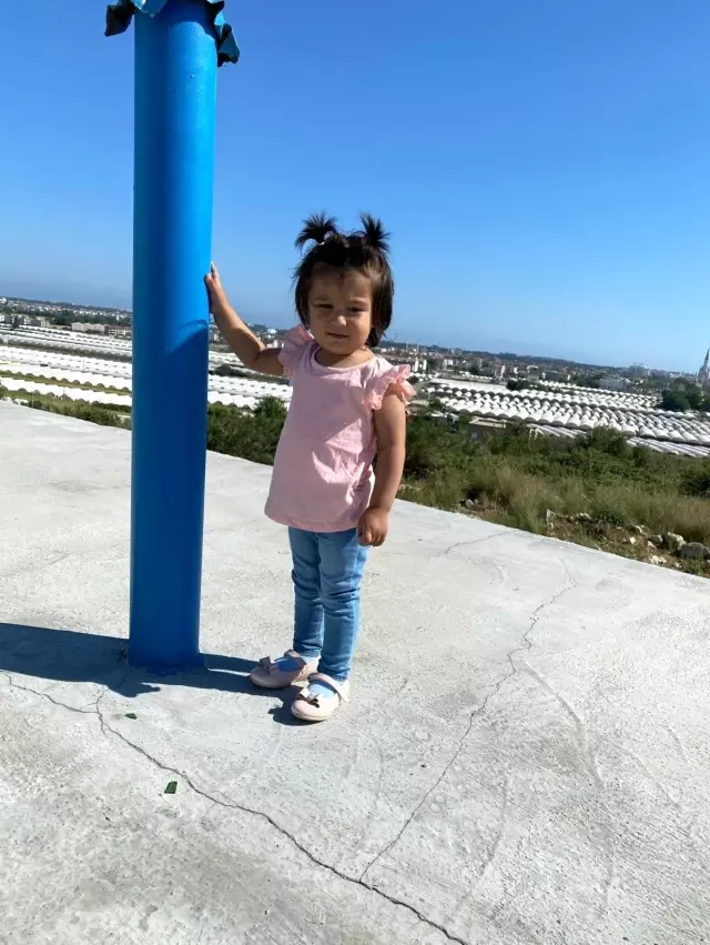 2 yaşındaki kayıp Ecrin'in annesinden yürek dağlayan feryat