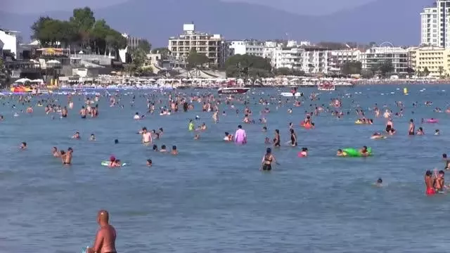 Didim'de bayram yoğunluğu