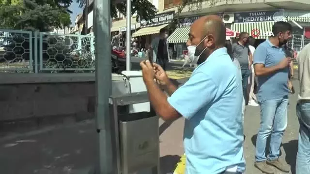 Eşinden boşandı davul zurna ile kutladı