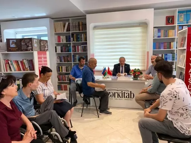 Eski Büyükelçi Kılıç'tan Karabağ'da şehit ve gazi ailelerine anlamlı yardım
