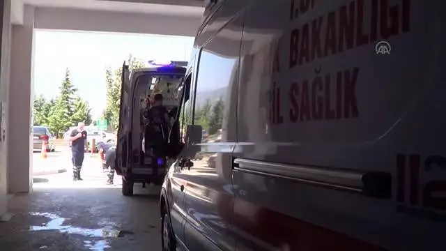 GAZİANTEP - Otomobil ile motosiklet çarpıştı: 2 yaralı