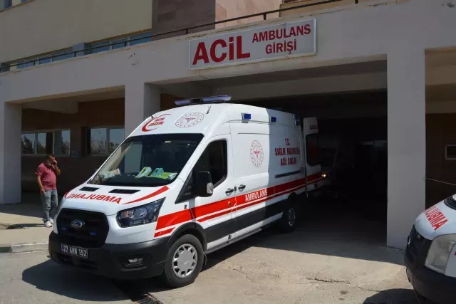 GAZİANTEP - Otomobil ile motosiklet çarpıştı: 2 yaralı