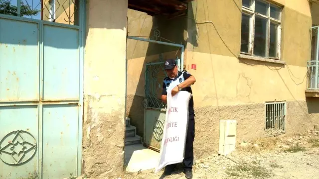 Hisarcık Belediyesi 5 bin kurban atık poşeti dağıttı