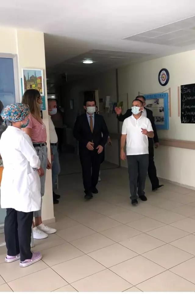Huzurevi ve Sevgi Evlerine Bayram Ziyareti Huzurevi ve Sevgi Evlerine Bayram Ziyareti