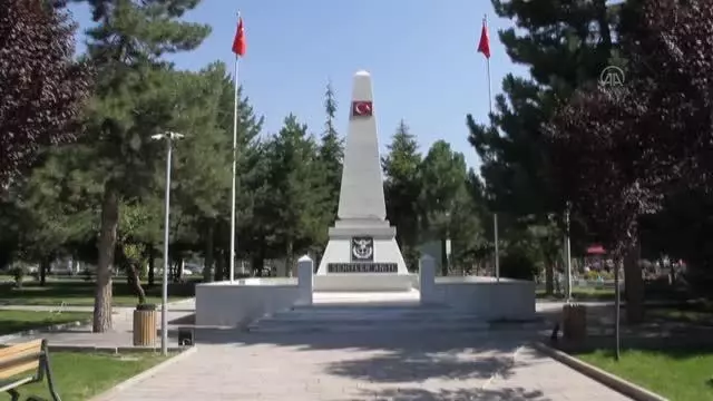 Son dakika: İç Anadolu'da Kurban Bayramı arifesinde şehitlikler ziyaret edildi
