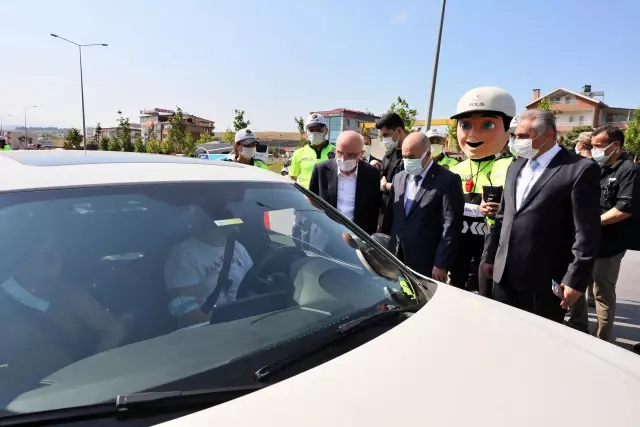 Son dakika... İçişleri Bakan Yardımcısı Erdil, trafik denetimine katıldı