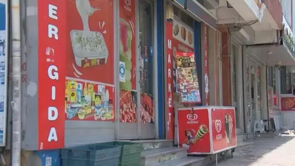 İSTANBUL'DA KASAP VE BAKKALLARIN 'ET ÇEKME' TARTIŞMASI