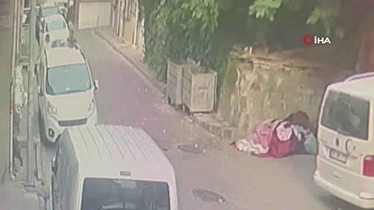 Son dakika haberi! İstanbul'da korkunç cinayet kamerada: Yaralı halde motorla kaçtı, hastanede öldü - Vimarsana News