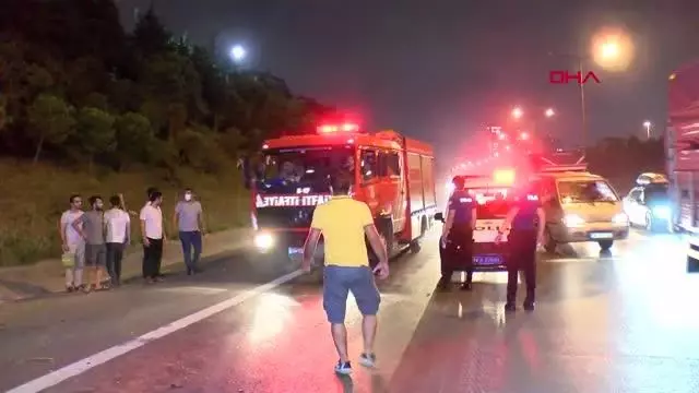 İSTANBUL-TEM OTOYOLU'NDA TAKLA ATIP HURDAYA DÖNEN OTOMOBİLDE BİR KİŞİ YARALANDI