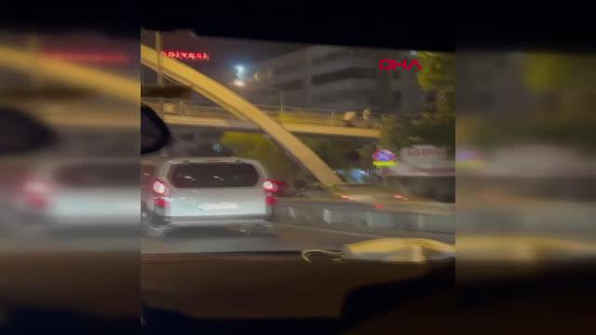 Son dakika haberi | İZMİR-OMUZ ATMA KAVGASI KANLI BİTTİ: 1 ÖLÜ, 2'Sİ AĞIR 3 YARALI - Vimarsana News