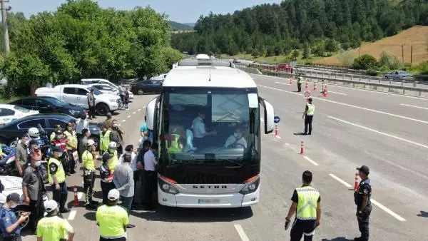 Son dakika: JANDARMA GENEL KOMUTANLIĞI, 217 BİN 293 PERSONELLE KURBAN BAYRAMI TEDBİRLERİ ALDI Son dakika: JANDARMA GENEL KOMUTANLIĞI, 217 BİN 293 PERSONELLE KURBAN BAYRAMI TEDBİRLERİ ALDI