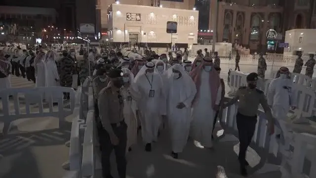 Kabe'nin örtüsü 'Kisve-i Şerif' Kurban Bayramı arifesinde değiştirildi Kabe'nin örtüsü 'Kisve-i Şerif' Kurban Bayramı arifesinde değiştirildi