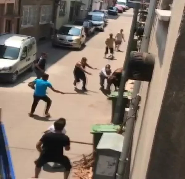 Kaçan boğa, zor anlar yaşattı