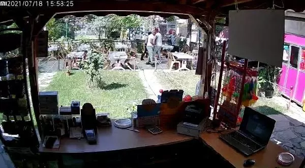 Son dakika haberi | KAFEDE SİLAHLI YARALAMANIN GÜVENLİK KAMERASI GÖRÜNTÜSÜ ORTAYA ÇIKTI