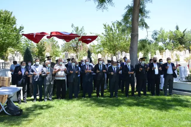 Karaman'da şehitlik ziyareti