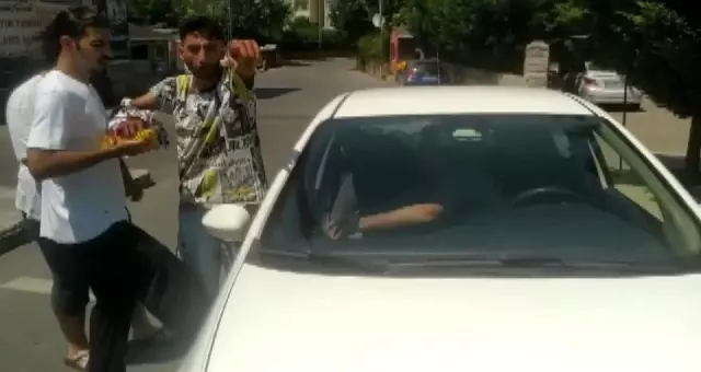 Kartal'da yaralı motosiklet sürücüsünün isyanı: 'O videoyu bana da gönder' Kartal'da yaralı motosiklet sürücüsünün isyanı: 'O videoyu bana da gönder'