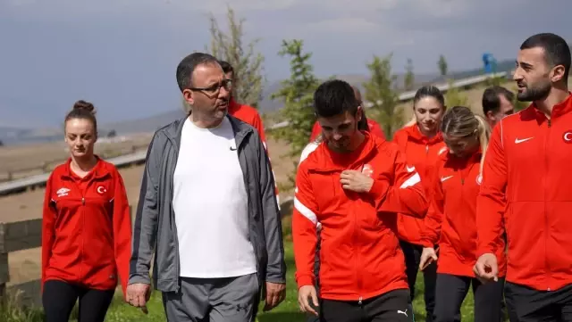 Kasapoğlu dünyayı Erzurum'a çağırdı