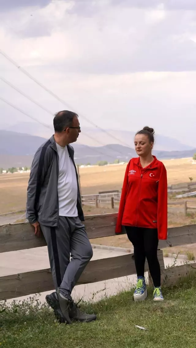 Kasapoğlu dünyayı Erzurum'a çağırdı