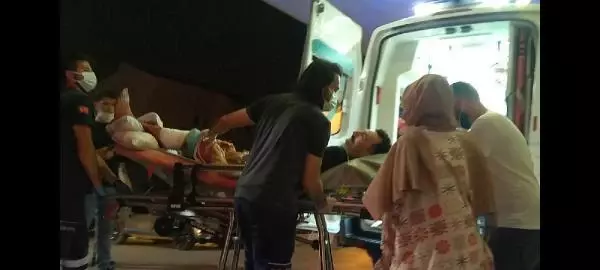 KOCAELİ-KAVGA EDEN KOMŞULAR BİRBİRİNİ BIÇAKLADI