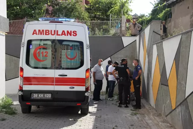 Eşini darbeden koca gözaltına alındı