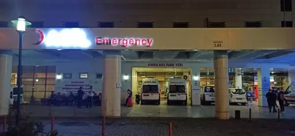 KIRIKKALE - Yedikleri mantardan zehirlenen 8 kişi hastaneye kaldırıldı
