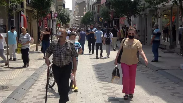 Kırklareli'nde bayram öncesi alışveriş yoğunluğu