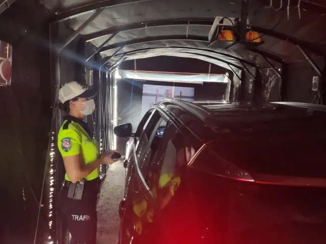 Kırklareli'nde trafik denetiminde sürücüler uyarıldı