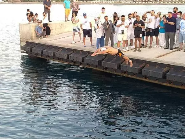 KKTC'ye ilk kulacı eski Bakan Tüzmen attı