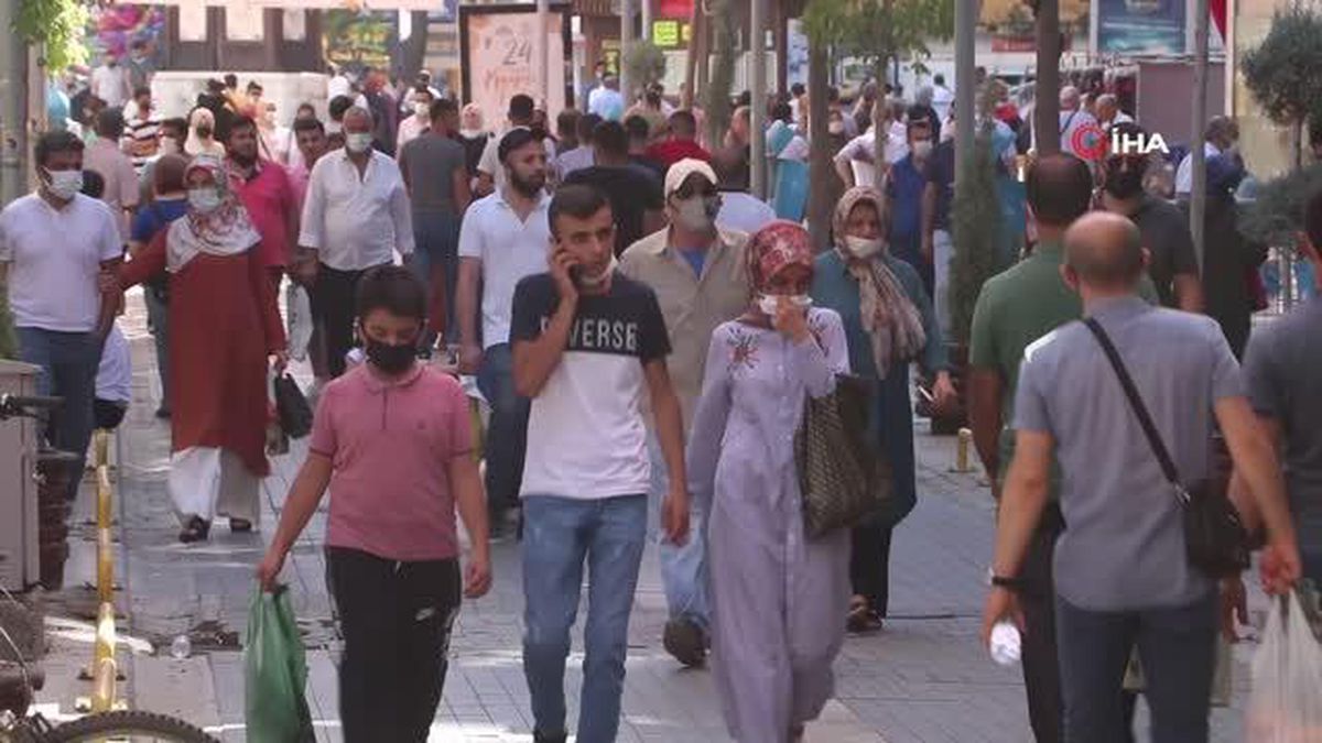 Kurban Bayramı alışverişinde bunaltan sıcaklık