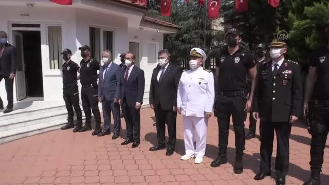 Kurban Bayramı arifesinde şehitlik ziyaretleri yapıldı Kurban Bayramı arifesinde şehitlik ziyaretleri yapıldı