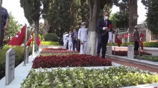 Kurban Bayramı arifesinde şehitlik ziyaretleri yapıldı