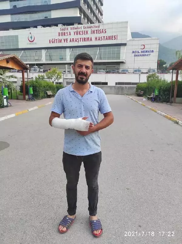 KURBANLIK PAZARLIĞI SIRASINDA KOLU ÇATLADI