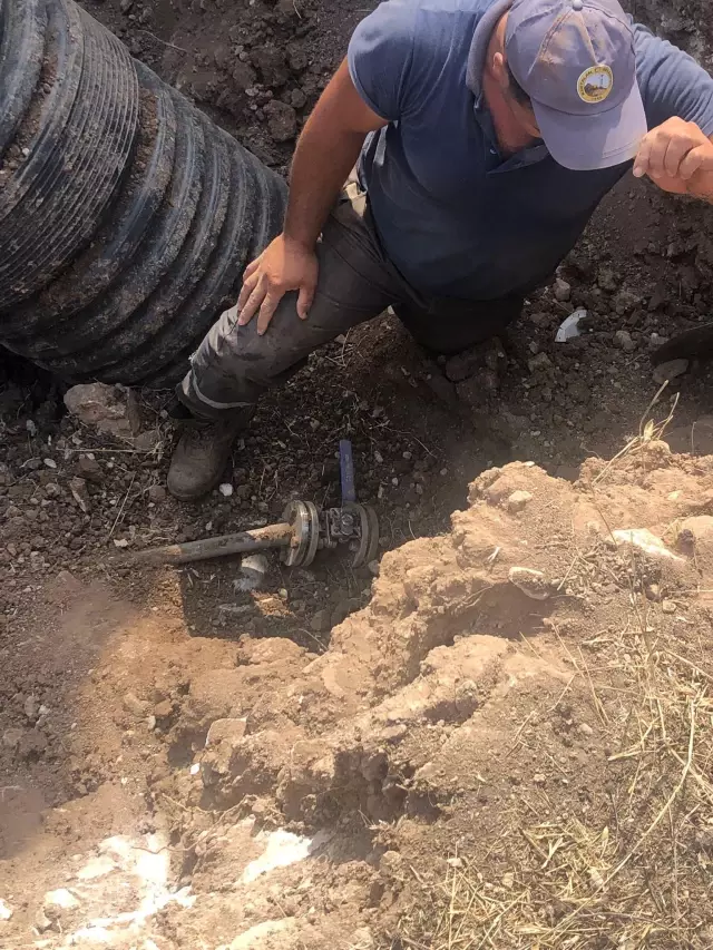 Kurtalan Belediyesi ekipleri kaçak su denetimi yaptı Kurtalan Belediyesi ekipleri kaçak su denetimi yaptı